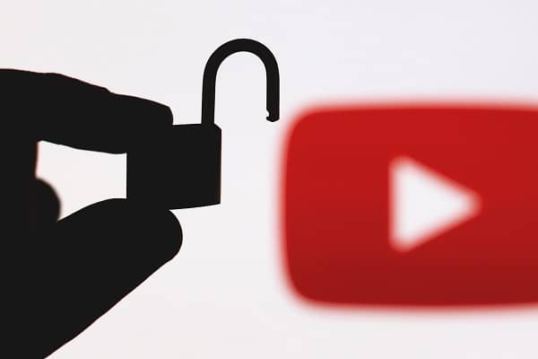 فتح YouTube محجوب